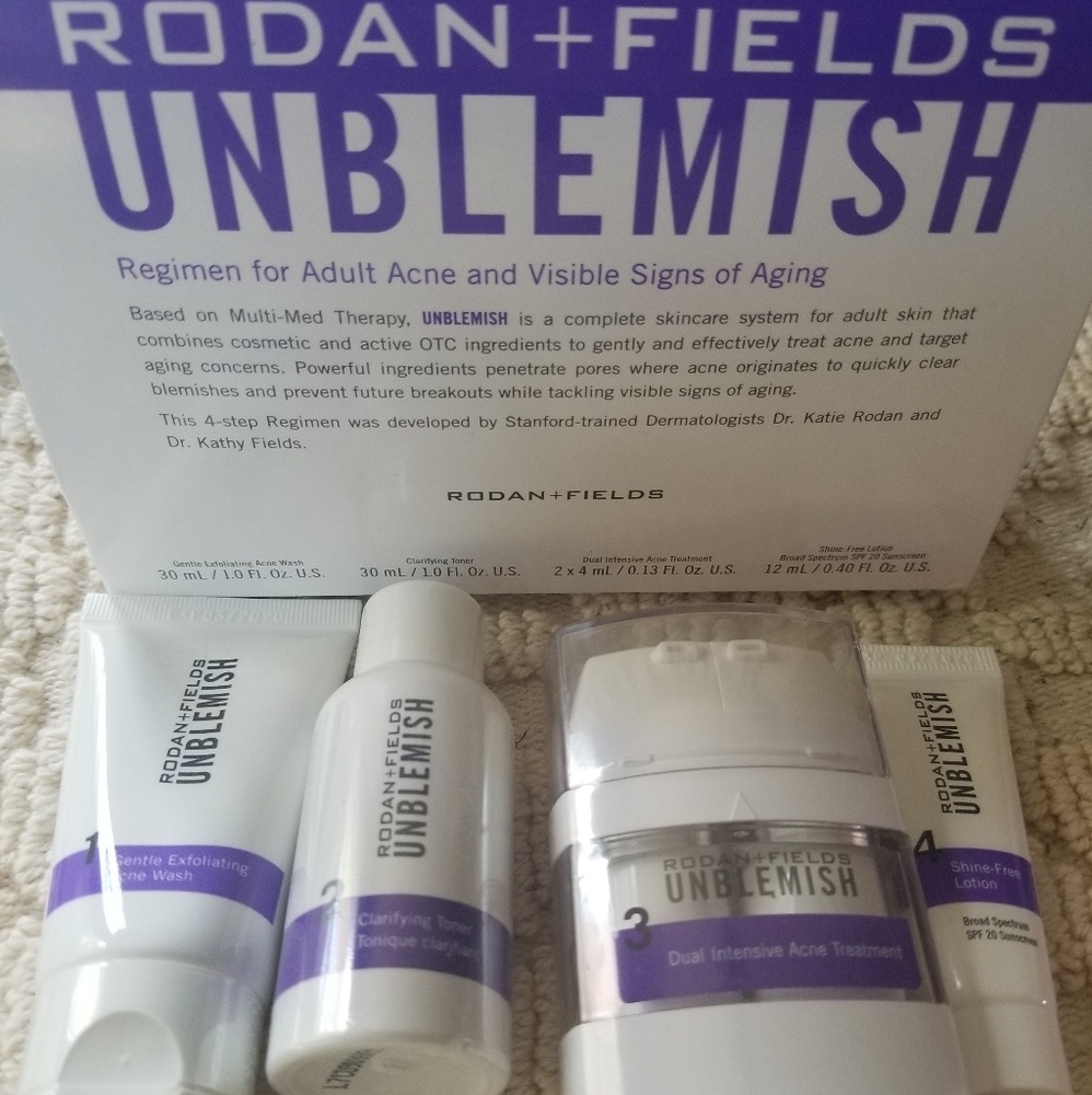 Rodan + Fields Unblemish 4pc Travel Set